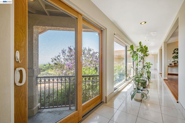 41794 Vargas Rd, Fremont, CA 94539