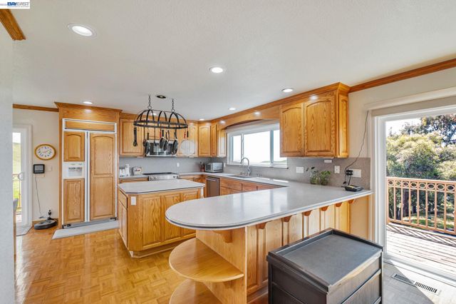 41794 Vargas Rd, Fremont, CA 94539