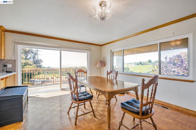 41794 Vargas Rd, Fremont, CA 94539