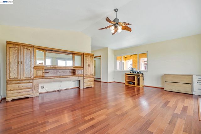 41794 Vargas Rd, Fremont, CA 94539