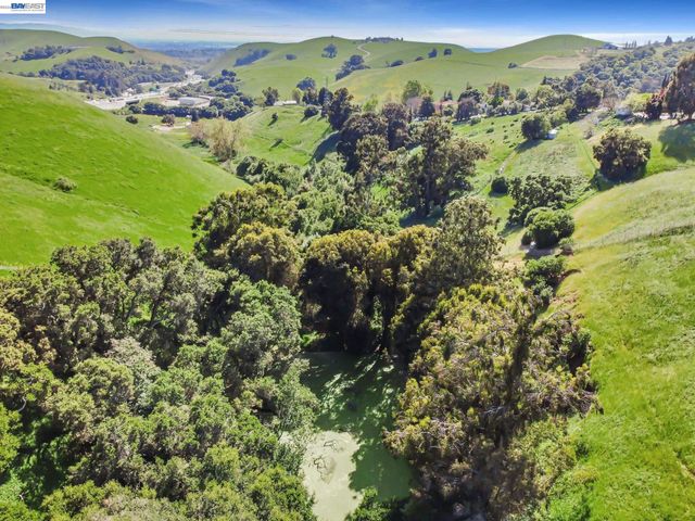 41794 Vargas Rd, Fremont, CA 94539