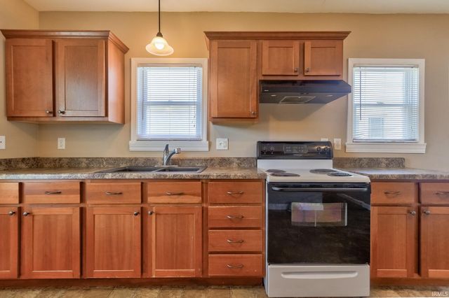 645 S Fares Avenue, Evansville, IN 47714
