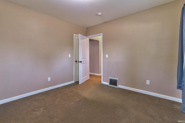 645 S Fares Avenue, Evansville, IN 47714