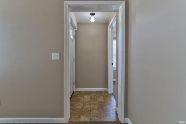 645 S Fares Avenue, Evansville, IN 47714
