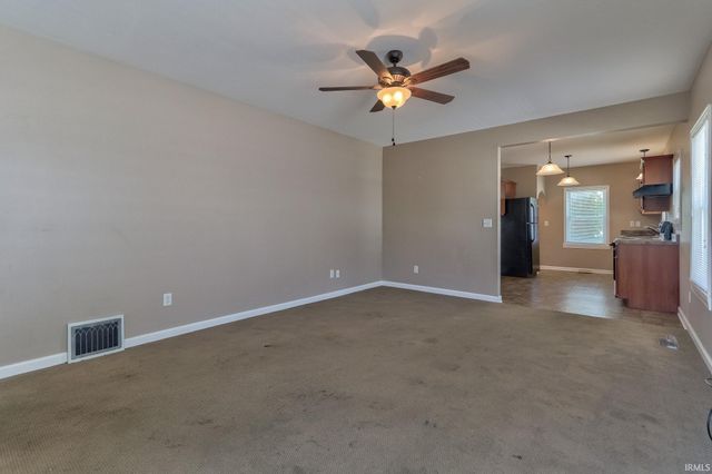645 S Fares Avenue, Evansville, IN 47714