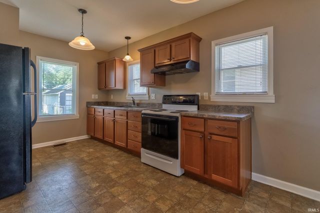 645 S Fares Avenue, Evansville, IN 47714