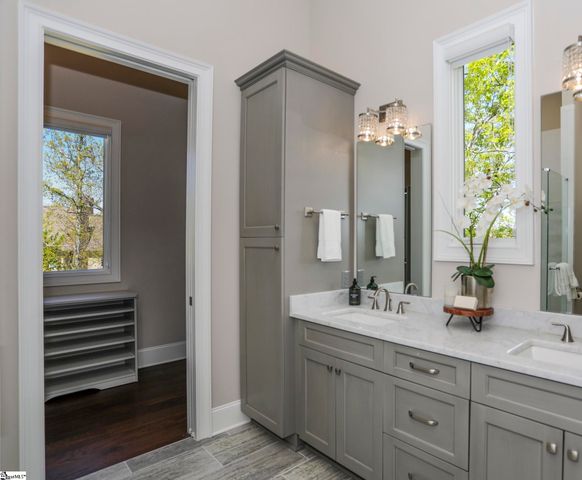 8 Marsala Court, Greenville, SC 29609