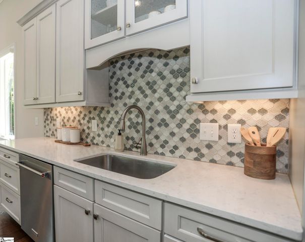 8 Marsala Court, Greenville, SC 29609