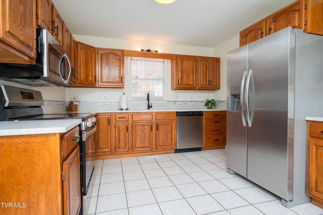 744 Stuffle Street, Kingsport, TN 37660