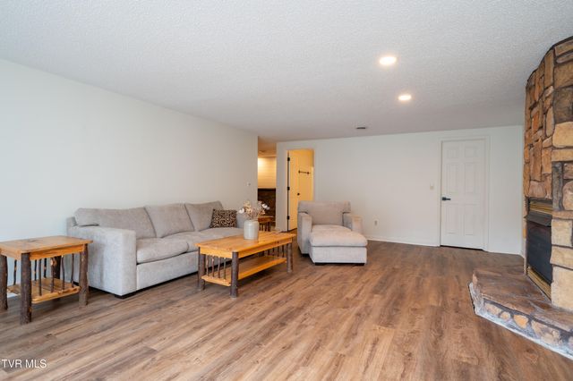 744 Stuffle Street, Kingsport, TN 37660