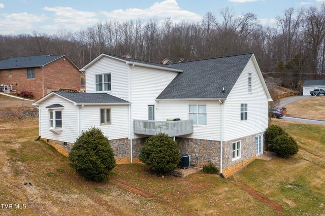 744 Stuffle Street, Kingsport, TN 37660