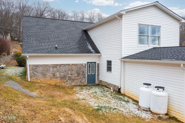 744 Stuffle Street, Kingsport, TN 37660