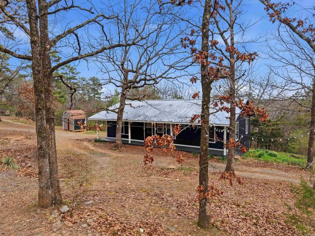 6 North Drive, Conway, AR 72034