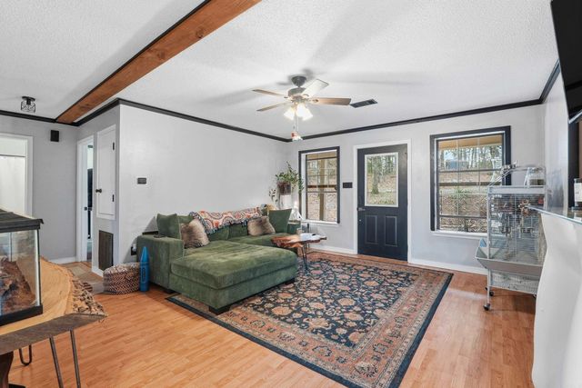 6 North Drive, Conway, AR 72034