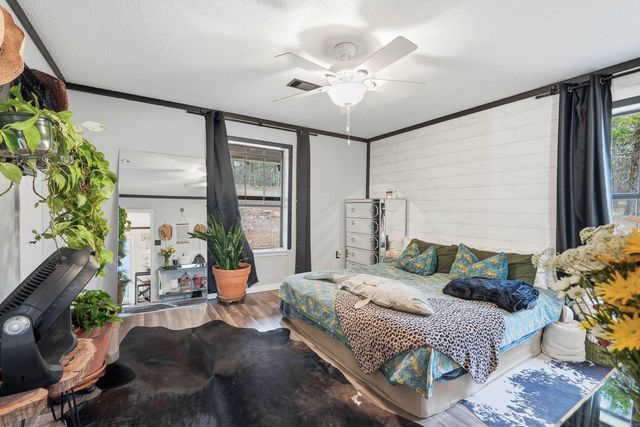 6 North Drive, Conway, AR 72034