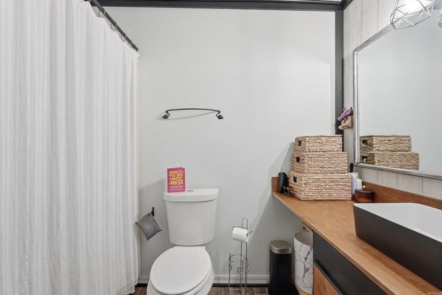 6 North Drive, Conway, AR 72034