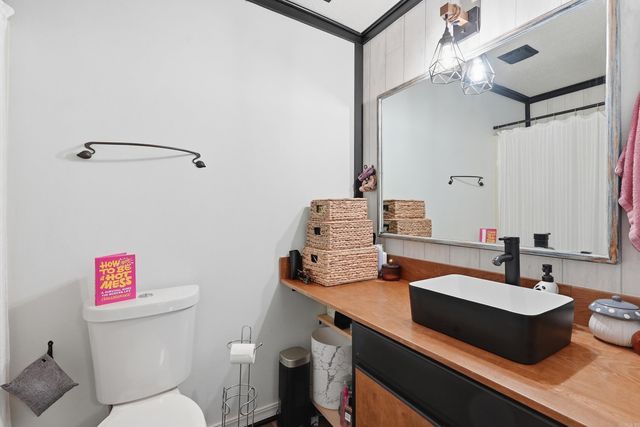 6 North Drive, Conway, AR 72034