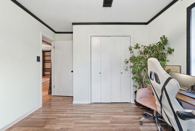 6 North Drive, Conway, AR 72034