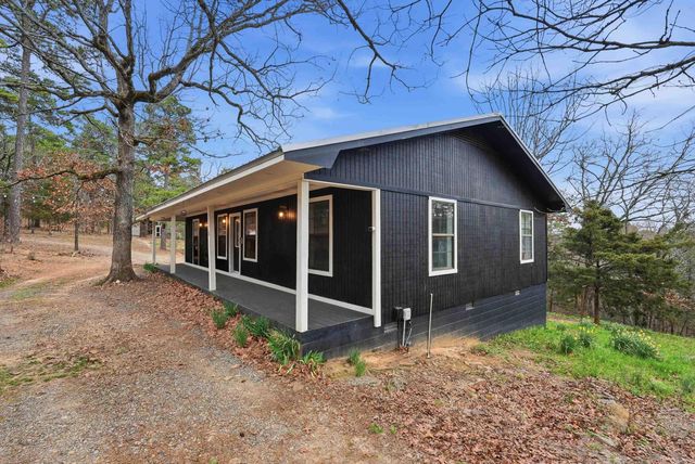 6 North Drive, Conway, AR 72034