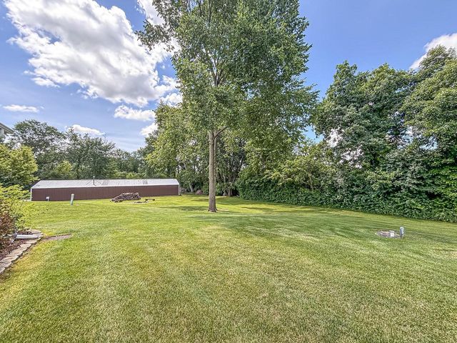 N5833 County Road F, Sullivan, WI 53178