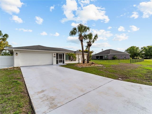 1535 ULTRAMARINE LANE, Punta Gorda, FL 33983