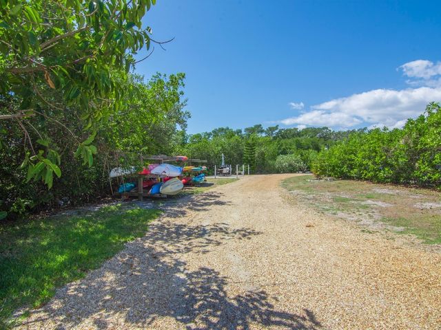 200 Greytwig Road 109, Vero Beach, FL 32963