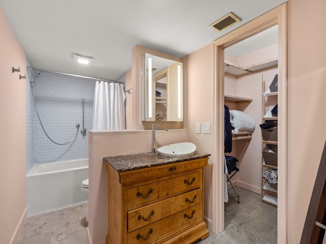 200 Greytwig Road 109, Vero Beach, FL 32963