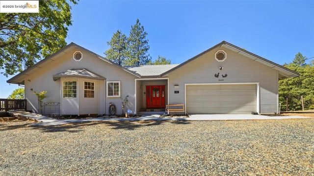16620 Charles Otter Drive, Sonora, CA 95370