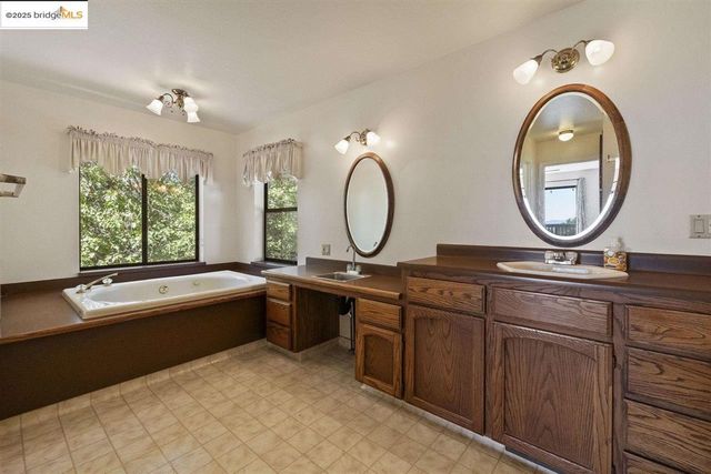 16620 Charles Otter Drive, Sonora, CA 95370