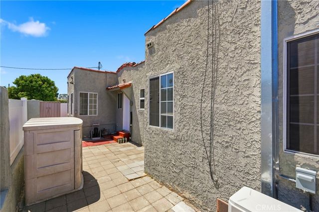 26051 Governor Ave., Harbor City, CA 90710