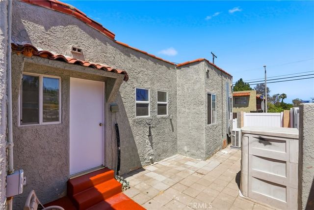26051 Governor Ave., Harbor City, CA 90710