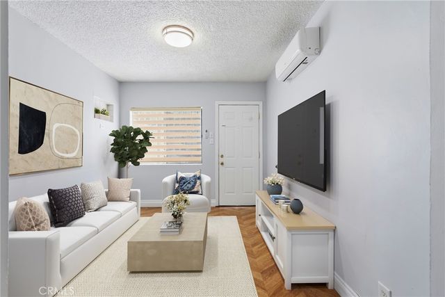 26051 Governor Ave., Harbor City, CA 90710
