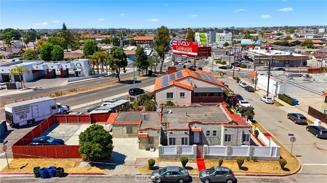 26051 Governor Ave., Harbor City, CA 90710