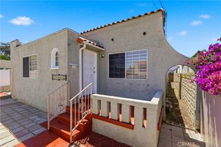 26051 Governor Ave., Harbor City, CA 90710