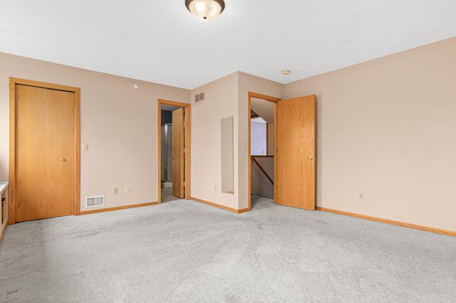 630 Knights Bridge Road, New Brighton, MN 55112