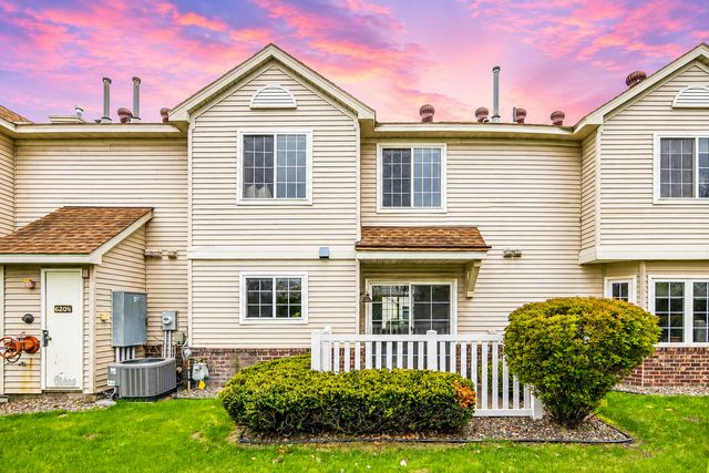 630 Knights Bridge Road, New Brighton, MN 55112