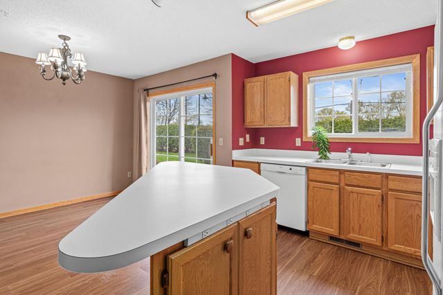 630 Knights Bridge Road, New Brighton, MN 55112
