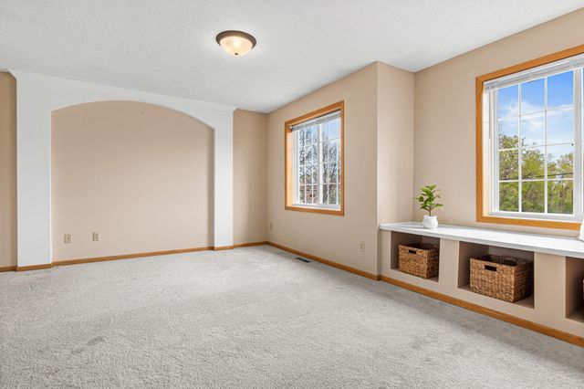 630 Knights Bridge Road, New Brighton, MN 55112