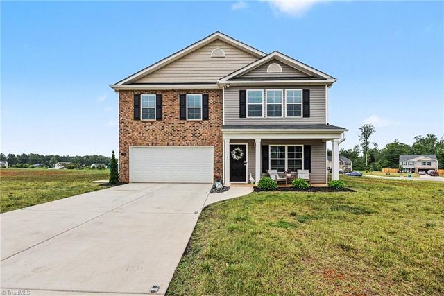 233 Culloden Drive, Mocksville, NC 27028