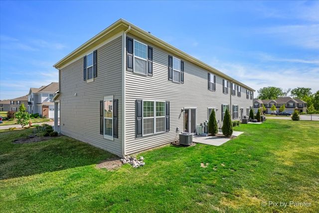 8538 Stillwater Road, Wonder Lake, IL 60097