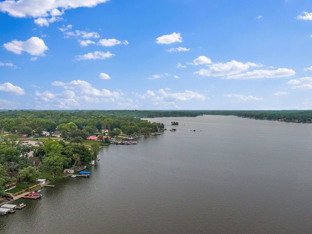 8538 Stillwater Road, Wonder Lake, IL 60097