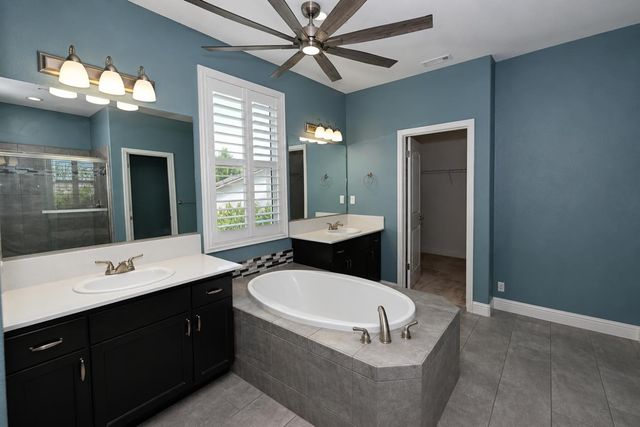 3488 Lincoln Avenue, Clovis, CA 93619
