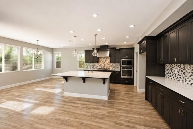 3488 Lincoln Avenue, Clovis, CA 93619