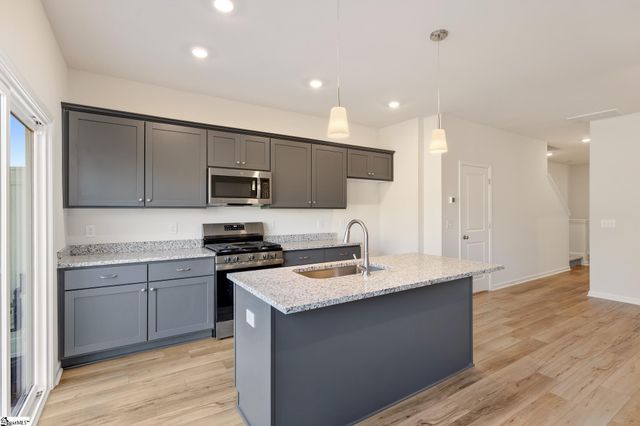 47 Nonnington Way, Taylors, SC 29687