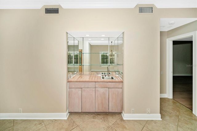 7669 FAIRWAY WOODS DRIVE 704, Sarasota, FL 34238