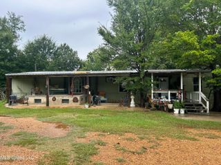 2165 S Harmony Road, Crystal Springs, MS 39059