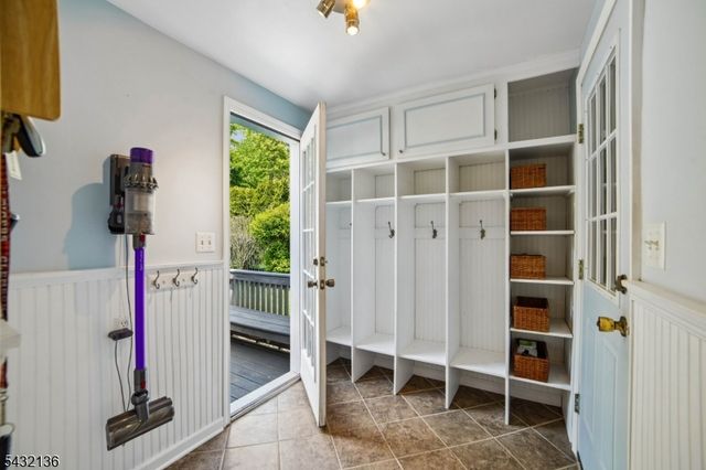 22 Homestead Ter, Scotch Plains Twp., NJ 07076