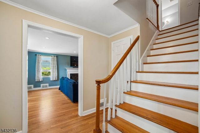 22 Homestead Ter, Scotch Plains Twp., NJ 07076