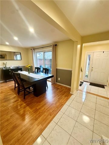 104 Charlesgate Circle, Amherst, NY 14051