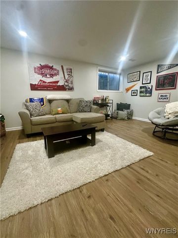 104 Charlesgate Circle, Amherst, NY 14051